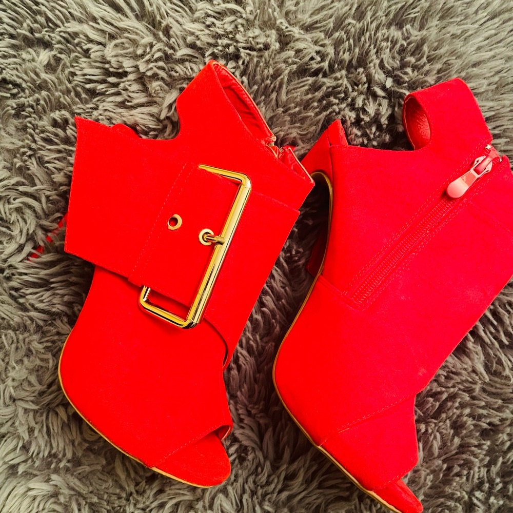 Bakers Heels - image 3